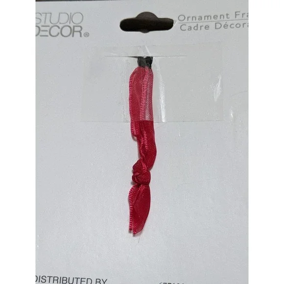 4/$20 STUDIO DECOR PICTURE FRAME Christmas tree ornament Red shiny PHOTO 2x2 - Picture 2 of 3